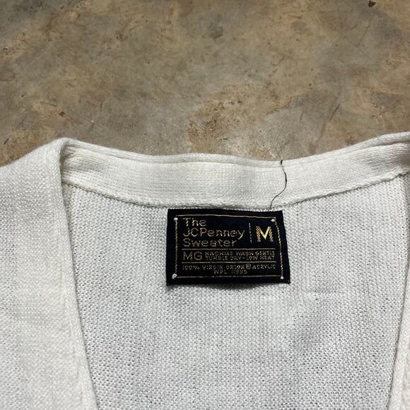 Vintage 80s JC Penney White Acrylic Cardigan Sweater - Picture 4 of 4